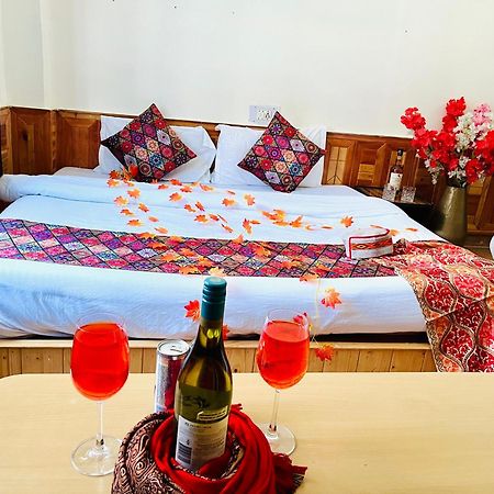Hotel Brownie River View Kasol Zewnętrze zdjęcie