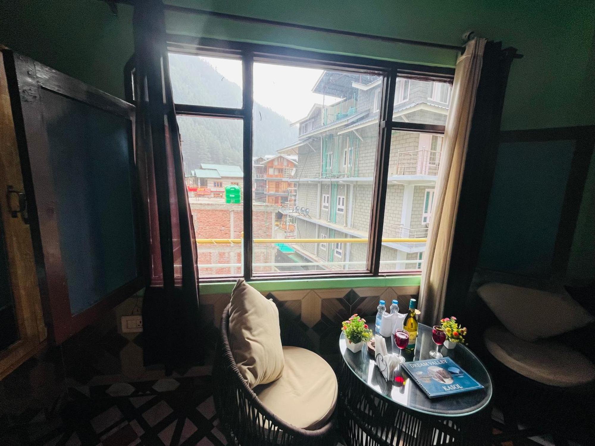 Hotel Brownie River View Kasol Zewnętrze zdjęcie