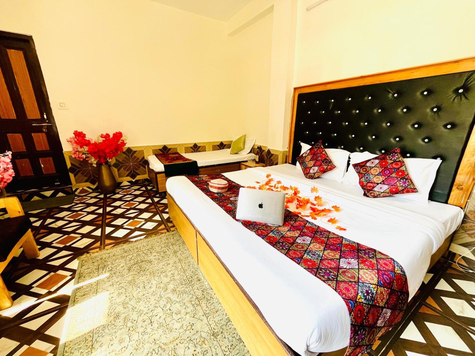 Hotel Brownie River View Kasol Zewnętrze zdjęcie