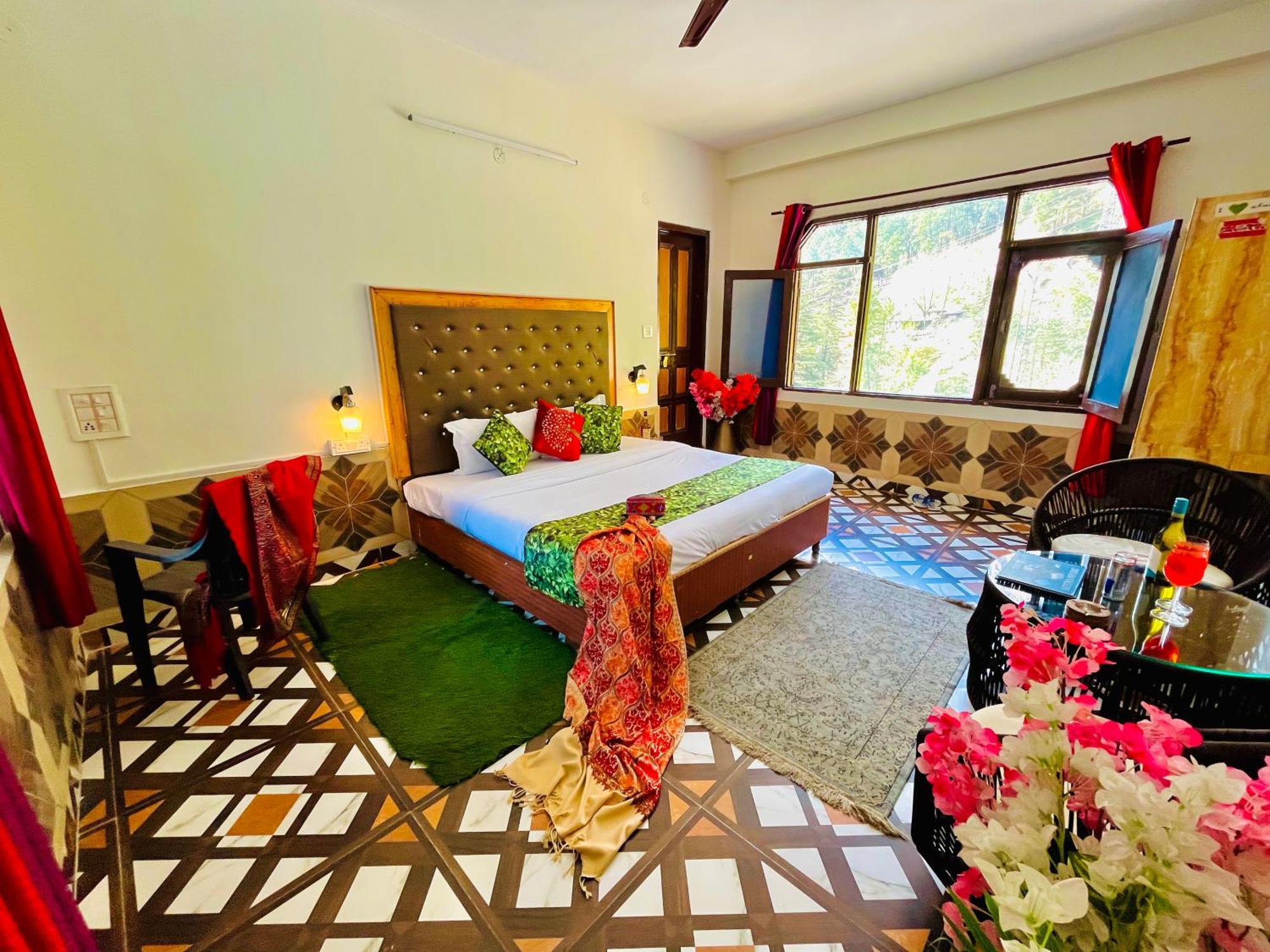 Hotel Brownie River View Kasol Zewnętrze zdjęcie