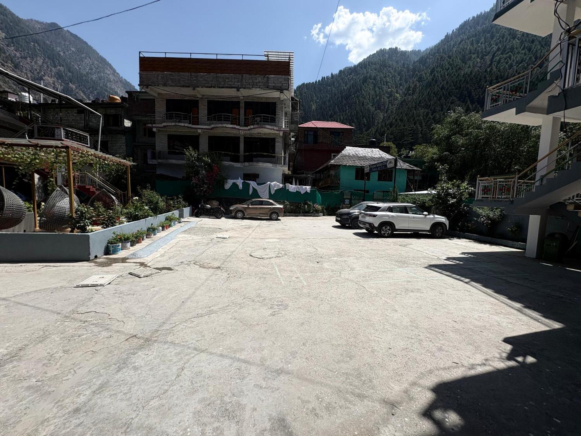 Hotel Brownie River View Kasol Zewnętrze zdjęcie