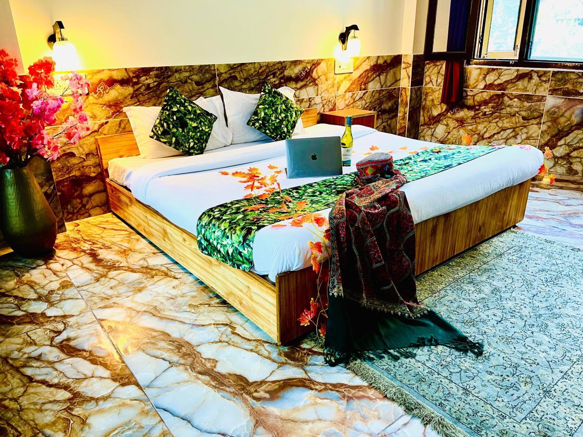 Hotel Brownie River View Kasol Zewnętrze zdjęcie