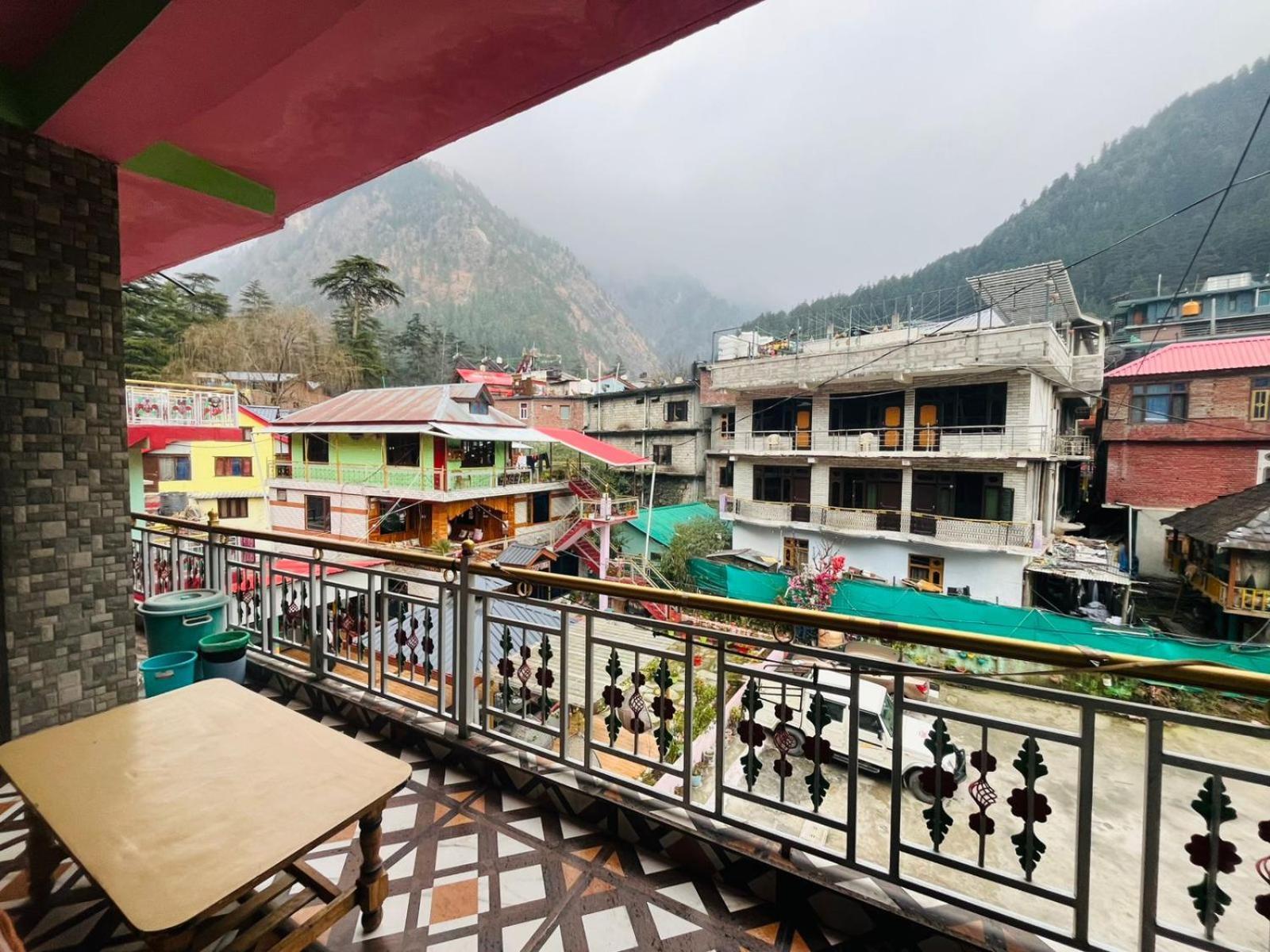 Hotel Brownie River View Kasol Zewnętrze zdjęcie